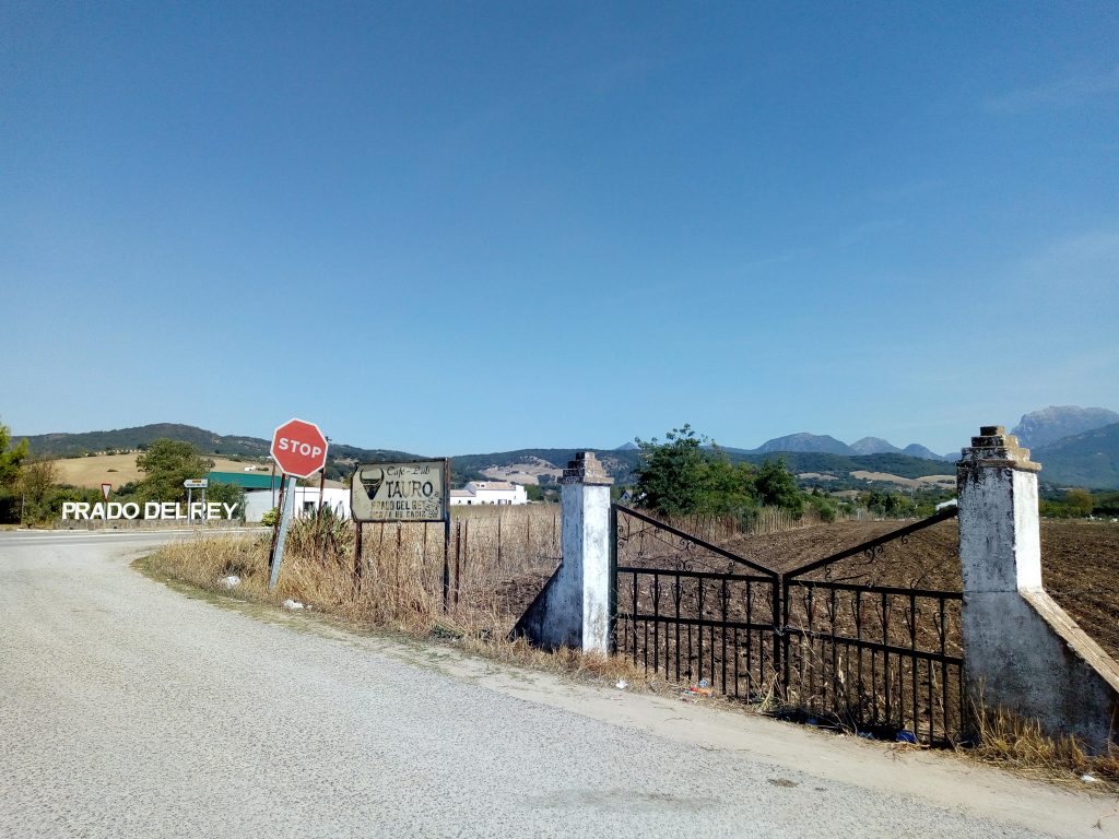 view of entrance to Prado Del Rey